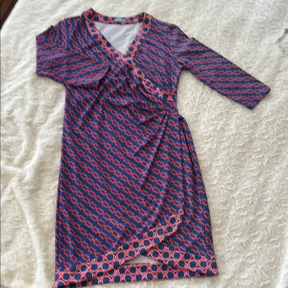 J. McLaughlin Stylish Woman’s Faux Cross-Over  Dress in Blue and Pink.